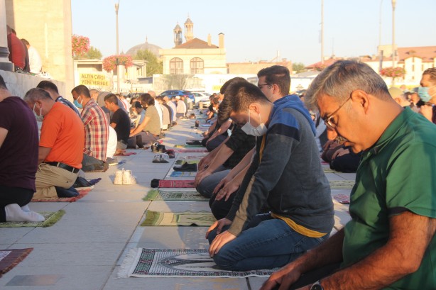 Foto - Binlerce kişi oraya akın etti! 