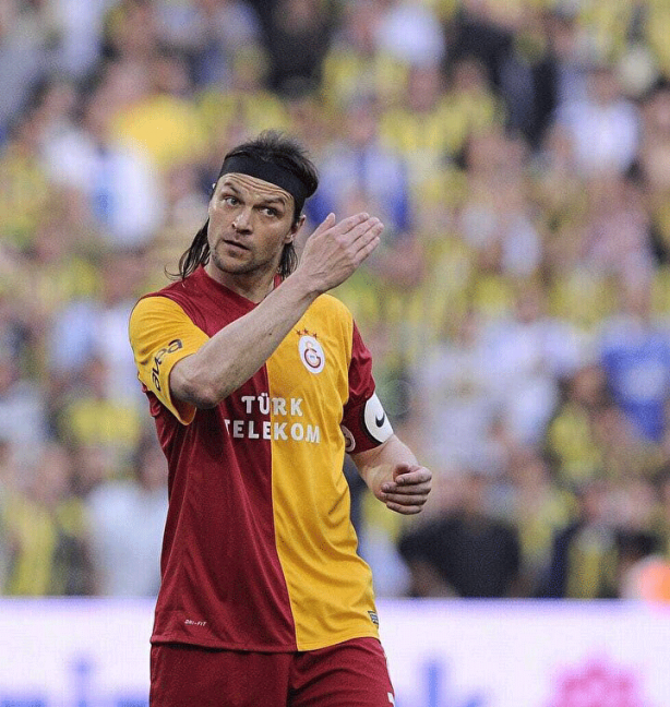 Foto - Binlerce kişi sağ bek tercihini konuşuyor! Muslera’nın en iyi 11’i sosyal medyayı salladı