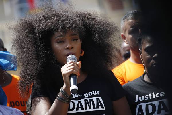 Foto - Binlerce kişi sokağa indi! Fransa'da "Fatiha" sesleri