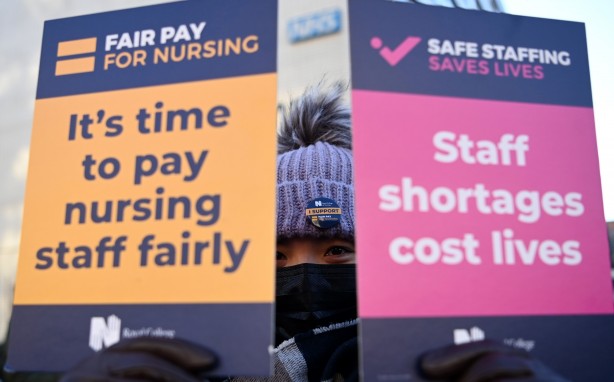 Foto - Binlerce randevu iptal ediliyor! İngiltere'de 106 yıl sonra bir ilk