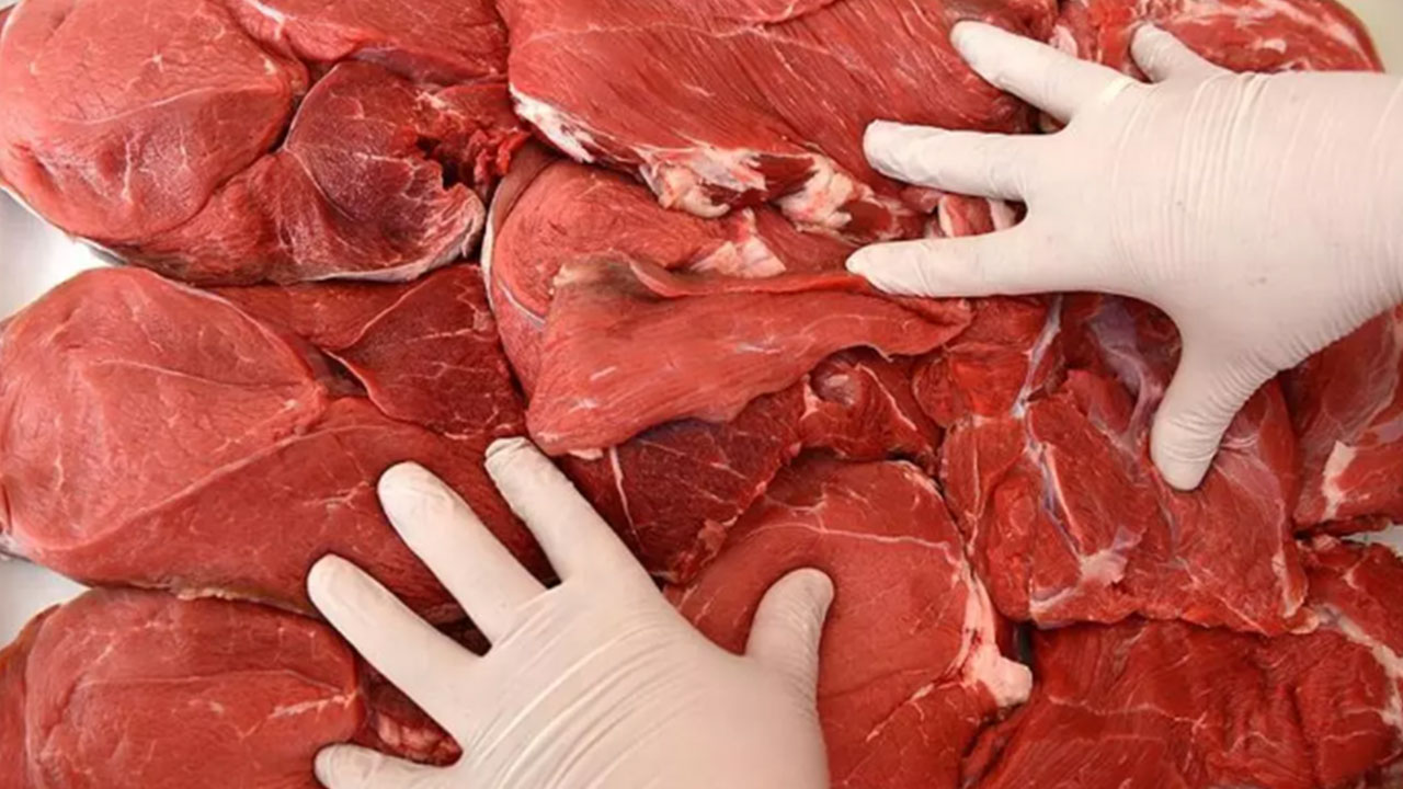 Foto - Binlerce vatandaşa domuz eti yediren firmadan şok açıklama: Dini dünyevi uhrevi hassasiyetimiz biliniyor