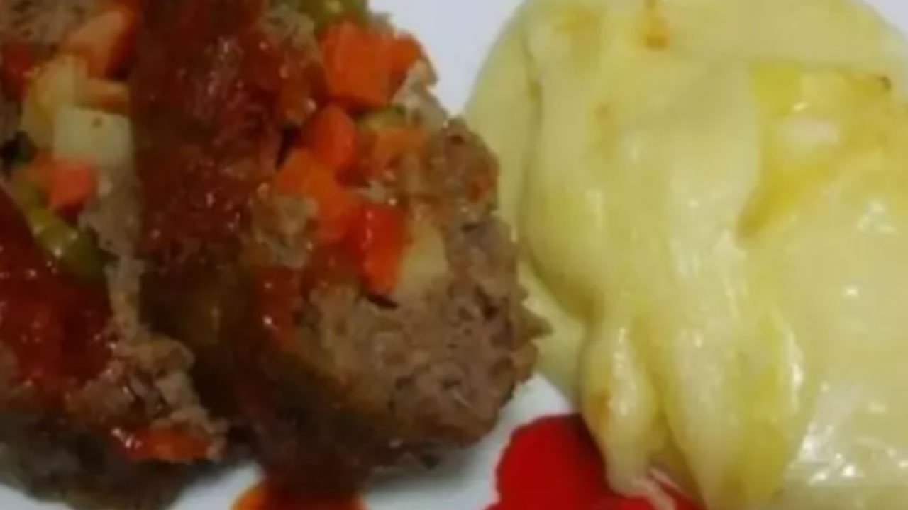 Foto - Binlerce vatandaşa domuz eti yediren firmadan şok açıklama: Dini dünyevi uhrevi hassasiyetimiz biliniyor