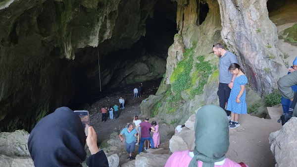 Foto - Binlerce yıl önceye ait! Turist akınına uğradı