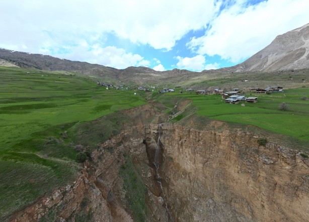 Foto - Binlerce yıl saklı kalmış bu yer keşfedilmeyi bekliyor! O ilimizde ortaya çıktı, ulaşmak adeta imkansız