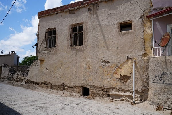 Foto - Binlerce yıllık tarihi eser bakın nereden çıktı! 