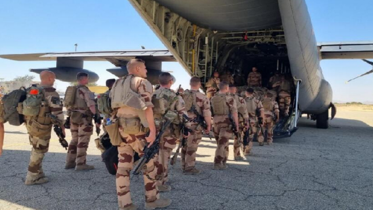 Foto - Bir an bile tereddüt etmediler, "Türkiye" örneğiyle kapıyı gösterdiler! Erdoğan’ın hizaya getirdiği Fransa’nın resmen feleği şaştı