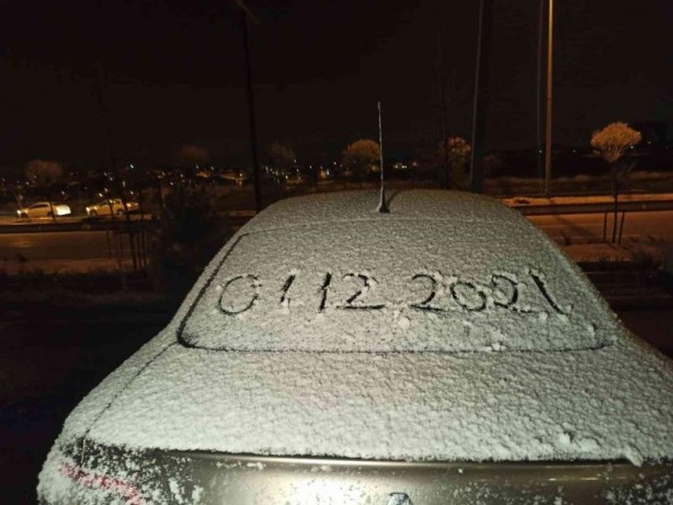 Foto - Bir anda bastırdı! Ankara'da gece kar sürprizi