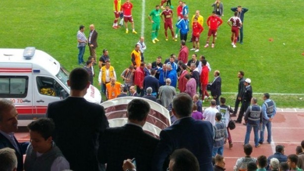 Foto - Bir anda yere yığıldı!