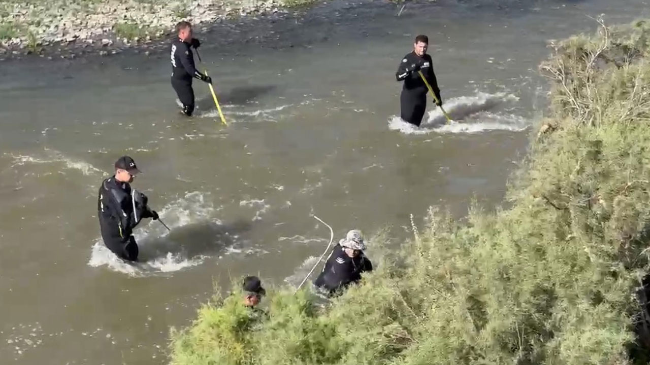 Bir anlık hata felakete dönüştü! Otomobil Karasu’ya uçtu