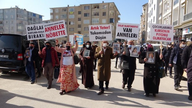 Foto - Bir annenin isyanı! 'Çocuğumun yemeğine ilaç katıp dağa kaldırdılar'