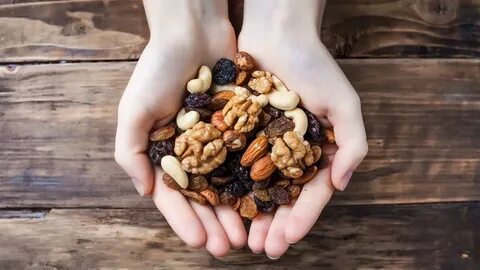 Foto - Bir avuçtan fazlası zarar! Doktor uyardı "Vitamin deposu ama..."