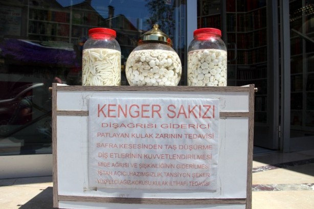 Foto - Bir ay çiğnenebiliyor! Bu sakızın fiyatı çeyrek altını geçti