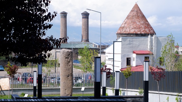 Foto - Bir bakan tekrar bakıyor! Türk tarihine ışık tutuyor