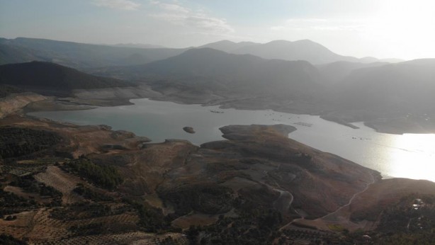 Foto - Bir baraj daha alarm veriyor! Korkutan görüntü