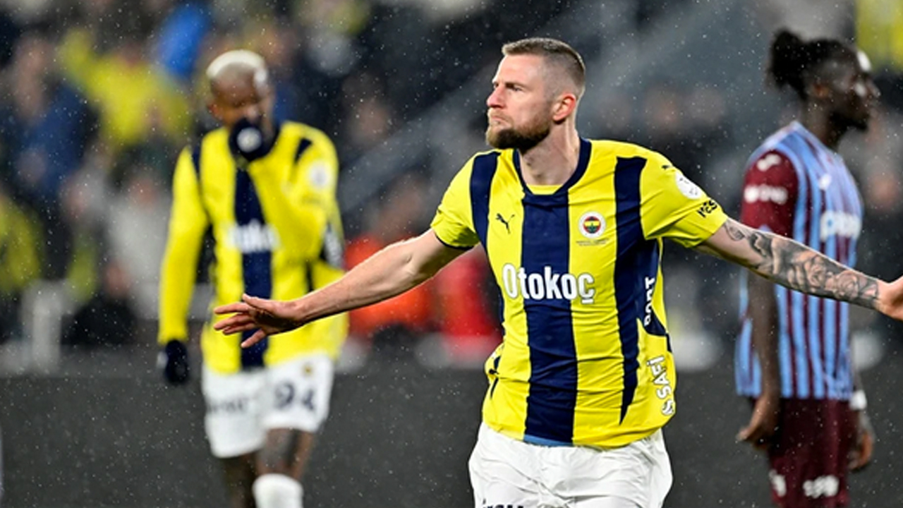 Foto - Bir bu eksikti: Fenerbahçe’nin eski oyuncusu takımın sigortasına talip!