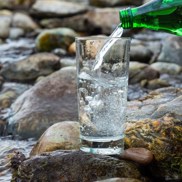 Foto - Bir bu eksikti! Yemekten sonra maden suyu içenler artık iki kere düşünecek! Öyle bir şeye sebep oluyormuş ki...