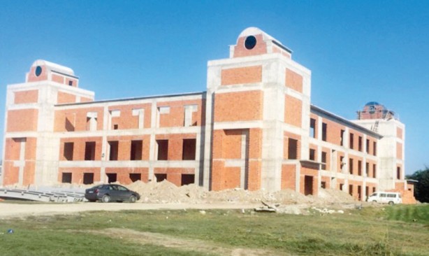 Foto - Bir CHP klasiği! Projeler tabelada kaldı