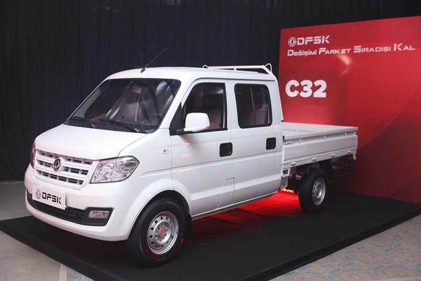 Foto - Bir Çinli marka daha Türkiye’de! Toplam 6 aracını ülkemiz pazarına sundu