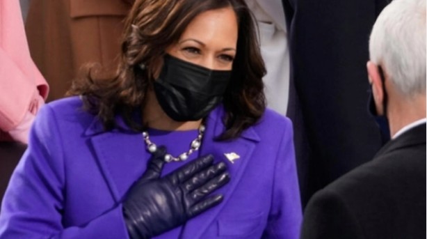 Foto - Bir çizgi film bunu nasıl yapıyor? Dünyayı etkileyen her olayda Simpsons detayı! Bu kadarı pes dedirtti