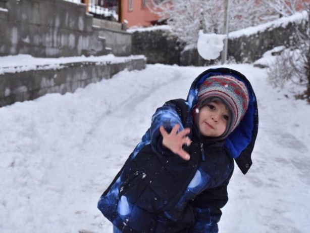 Foto - Birçok ilde okullar tatil edildi