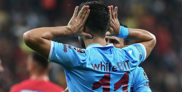 Foto - Bir çuval dolusu para verilecek ama... Pek istekli değil... Şaşılacak durum bu hamle!