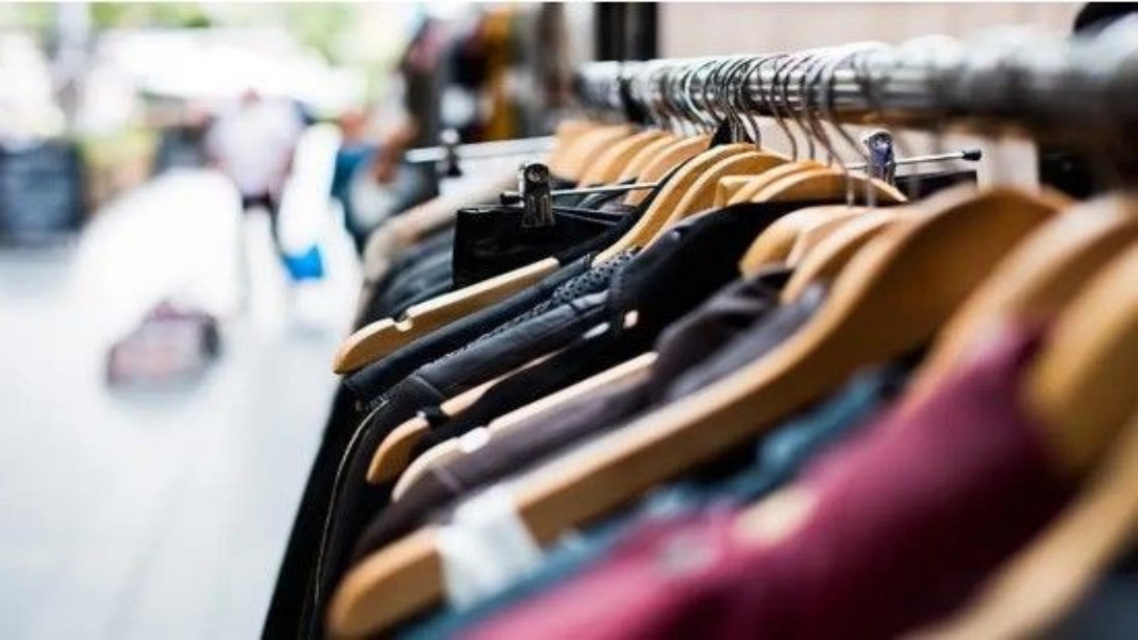 Bir devir resmen sona eriyor! Ekonomik krize yenilen yılların ünlü giyim markası sessiz sedasız kapanıyor