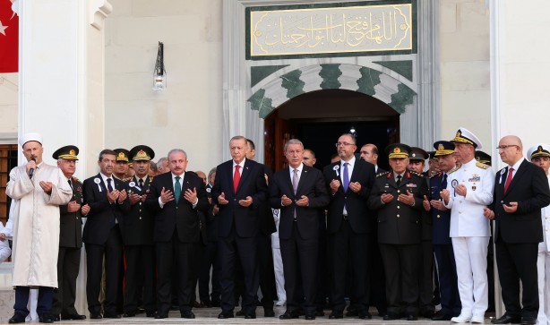 Foto - "Bir devrim evvelâ devrimi devirecek" Cumhurbaşkanı Erdoğan'dan müthiş açılış