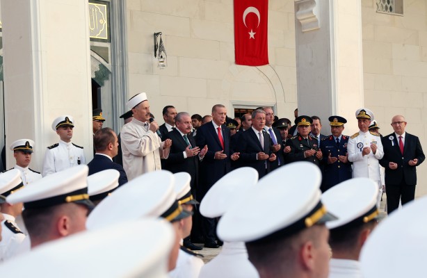 Foto - "Bir devrim evvelâ devrimi devirecek" Cumhurbaşkanı Erdoğan'dan müthiş açılış