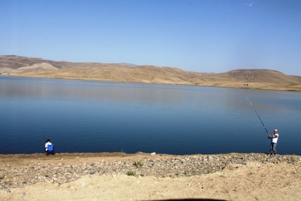 Foto - Bir doğa harikası: Ağrı Balık Gölü