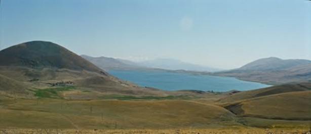 Foto - Bir doğa harikası: Ağrı Balık Gölü