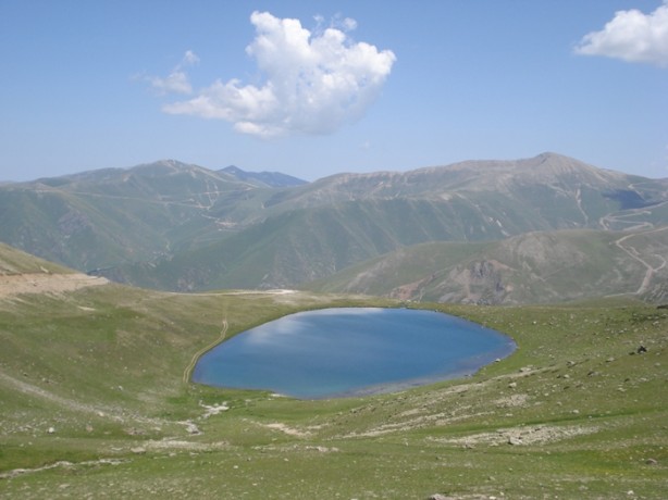 Foto - Bir doğa harikası: Ağrı Balık Gölü