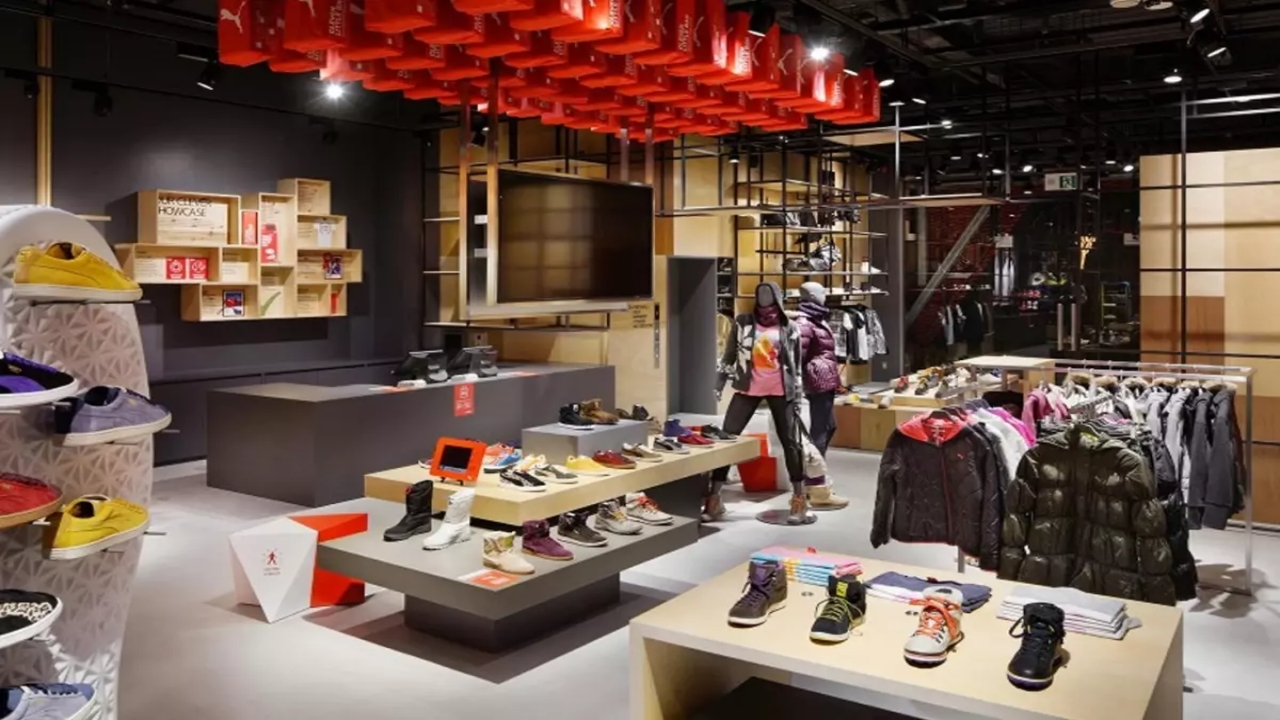 Bir dönem boykot edilmişti! Spor giyiminin dev markası apar topar satıldı