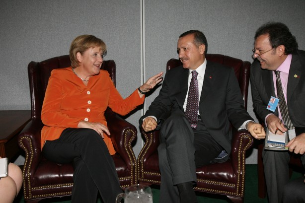 Foto - Bir dönem Erdoğan’ın en yakınındaki isimdi! Cüneyd Zapsu, o olayı "Erdoğan iyi ki beni dinlememiş" diyerek anlattı: Haklı çıktı, hem de öyle haklı çıktı ki…