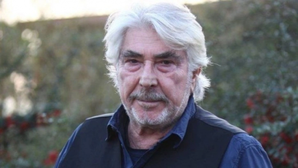 Bir döneme damga vurmuştu! Erdal Özyağcılar'dan kahreden haber