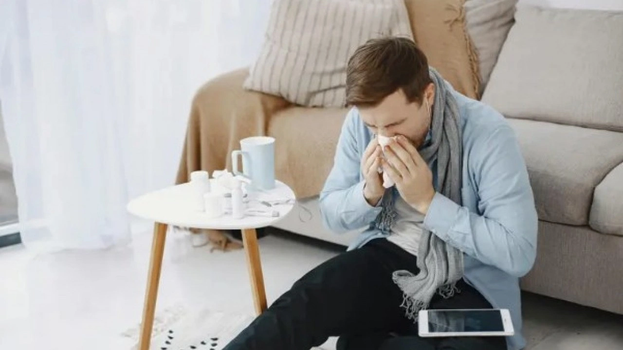 Foto - Bir efane daha çürüdü: Gözleriniz açık hapşırırsanız ne olur?