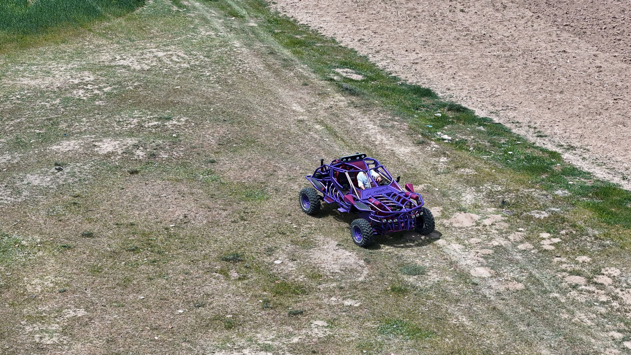 Foto - Bir filmden ilham aldı, 13 ayda kendi arazi aracını yaptı! 2 milyon TL’lik teklifi reddetti!