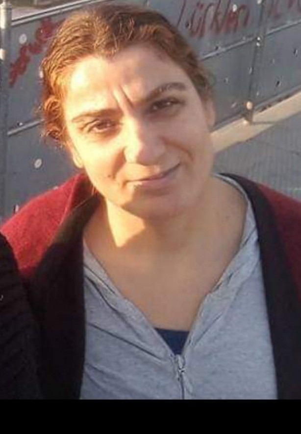 Foto - Bir garip olay! Bayram ziyareti için gelmişti! Annesini evde göremeyince kayıp başvurusunda bulundu! 