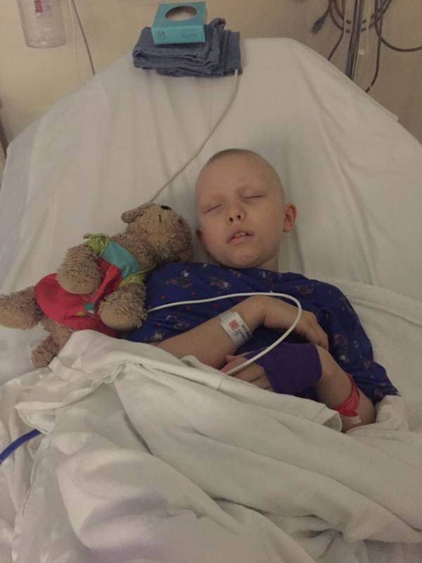 Foto - Bir gece ansızın bacağı ağrımaya başladı ve teşhis konuldu! Kanser!