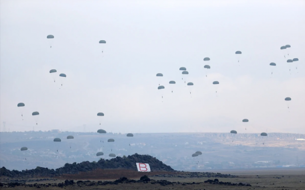 Foto - Bir gece ansızın Tepenize ineriz tatbikatı