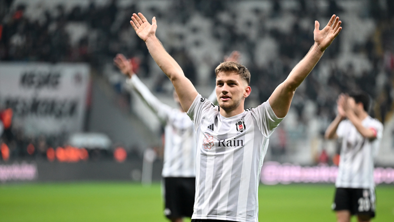 Foto - Bir grup oyuncu hakkında konuştu: Tarih yazdılar evet ama yetmez: Türkiye’nin yeni yıldızı yaptılar O ismi: Masal anlatma Gio!