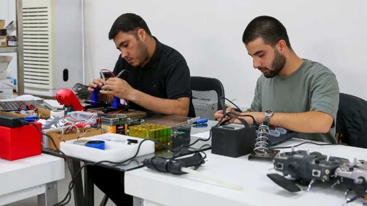 Foto - Bir grup Türk mühendis bir araya gelerek adeta tarih yazdı! Türkiye'nin yeni İHA'sını yaptılar