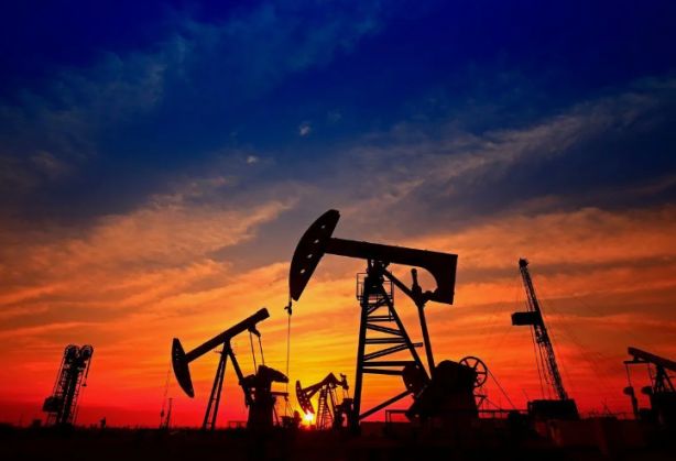 Foto - Bir ilçe heyecandan yerinde duramamaya başladı! Petrol emareleri üzerine bölgeye gidiliyor