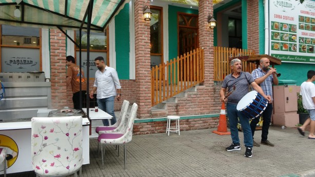 Foto - Bir ilçeyi 82. il olma heyecanı sardı! Halk resmen ayağa kalktı, heyecandan yerinde duramıyorlar
