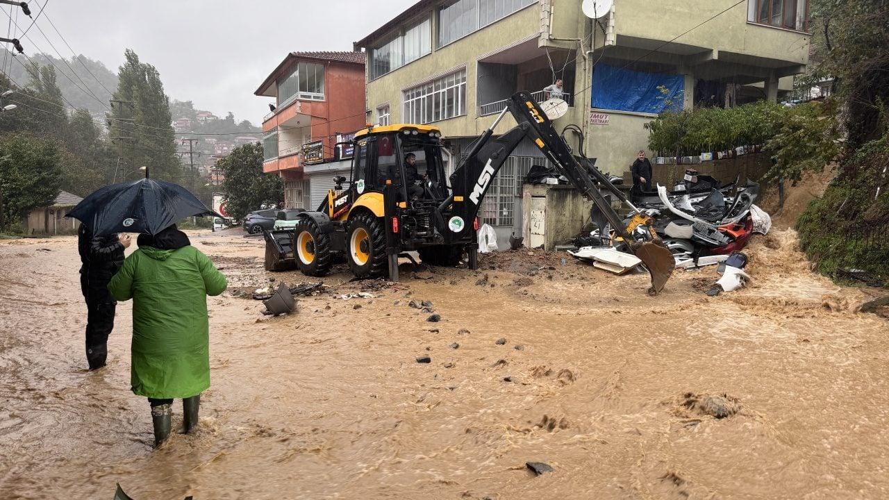 Bir ili daha sağanak vurdu
