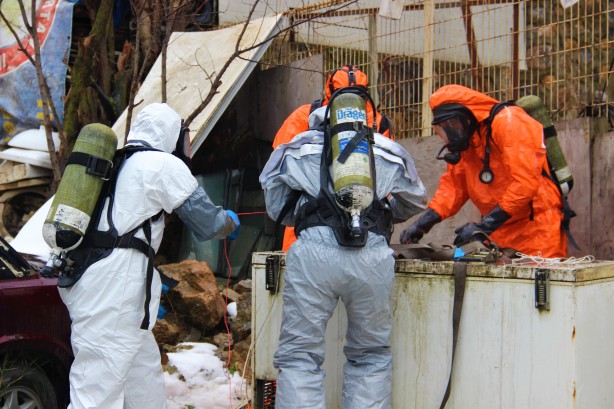 Foto - Bir ilimizde kimyasal madde paniği! Ekipler alarma geçti