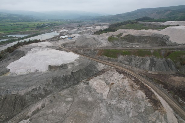 Foto - Bir ilçenin başına talih kuşu kondu! İnanılmaz rezerv, her yerden fışkırıyor