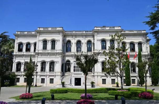 Bir ilk gerçekleşiyor! Osmanlı'nın son sarayı 100 yıl son açılıyor