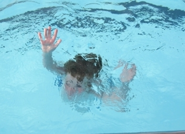 Foto - Bir insan gerçekte nasıl boğulur?