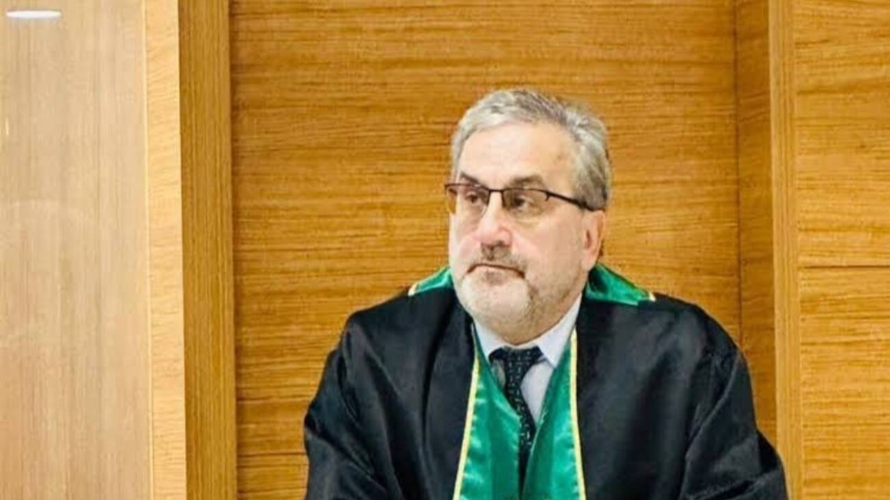 Foto - "Bir kadeh de Diyanet için içiyorum" diyen Volkan Konak’a "Sahnede geberdi" demişti! Eski Çatalca Müftüsü ile ilgili flaş gelişme