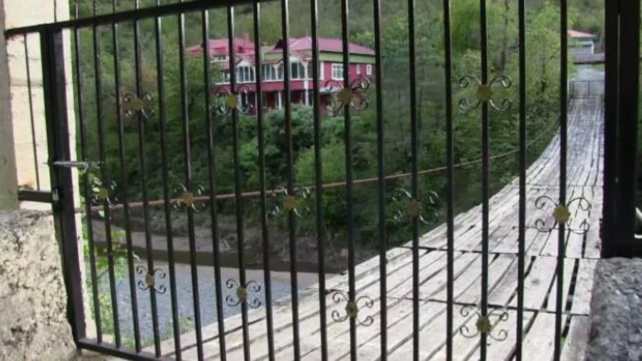 Foto - Bir Karadeniz klasiği: Yoldan geçenler dönüp bir daha bakıyor